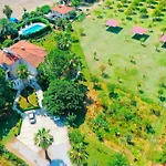 Malikane Residence,6 Bed Detached فيلة
