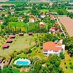 Malikane Residence,6 Bed Detached فيلة *