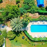 Malikane Residence,6 Bed Detached فيلة *