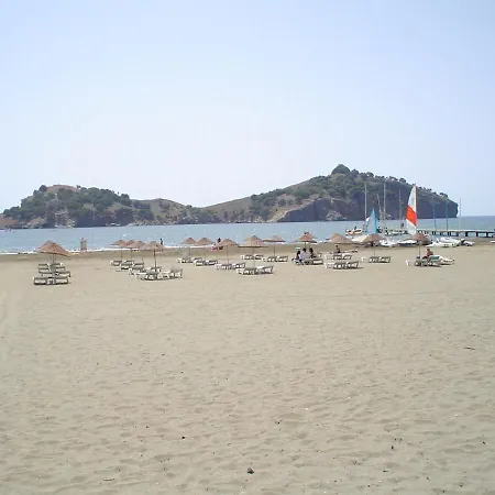 Malikane Residence,6 Bed Detached *