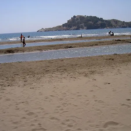 Malikane Residence,6 Bed Detached *