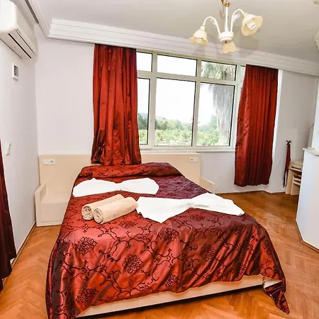 Malikane Residence,6 Bed Detached Villa *