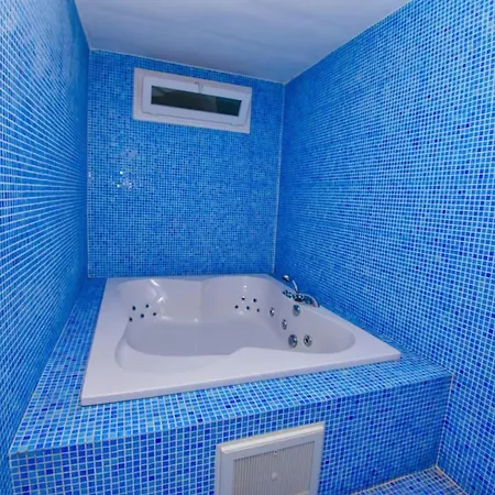 Malikane Residence,6 Bed Detached Вилла