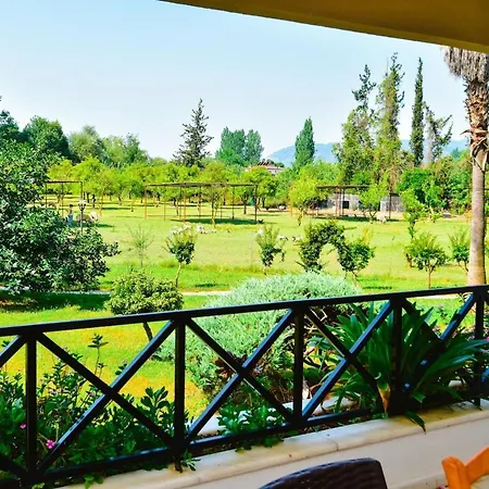 Вилла Malikane Residence,6 Bed Detached