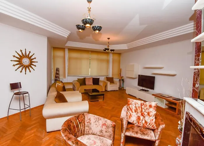 Malikane Residence,6 Bed Detached Villa *